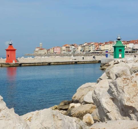 c63a81b9-a3eb-49ab-9cdb-aaaba83d31f6