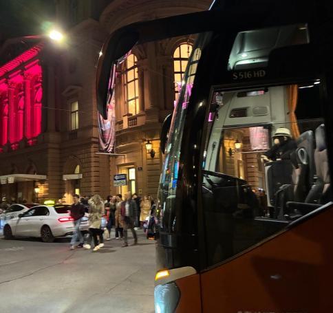 b049e2f3-88c3-4cc4-8ea0-aede782f77d3